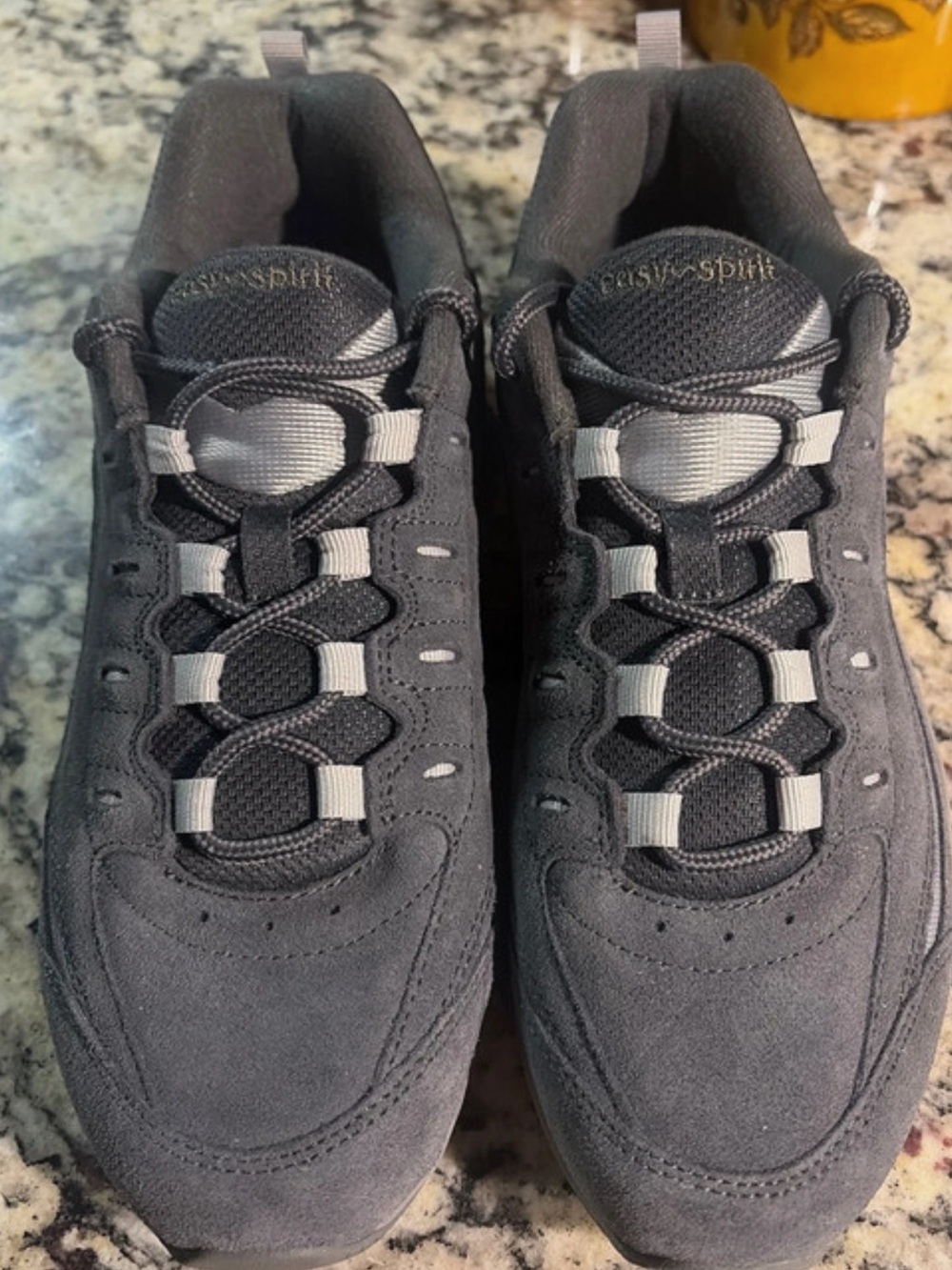 EASY SPIRIT♦️LEATHER WALKING SHOE